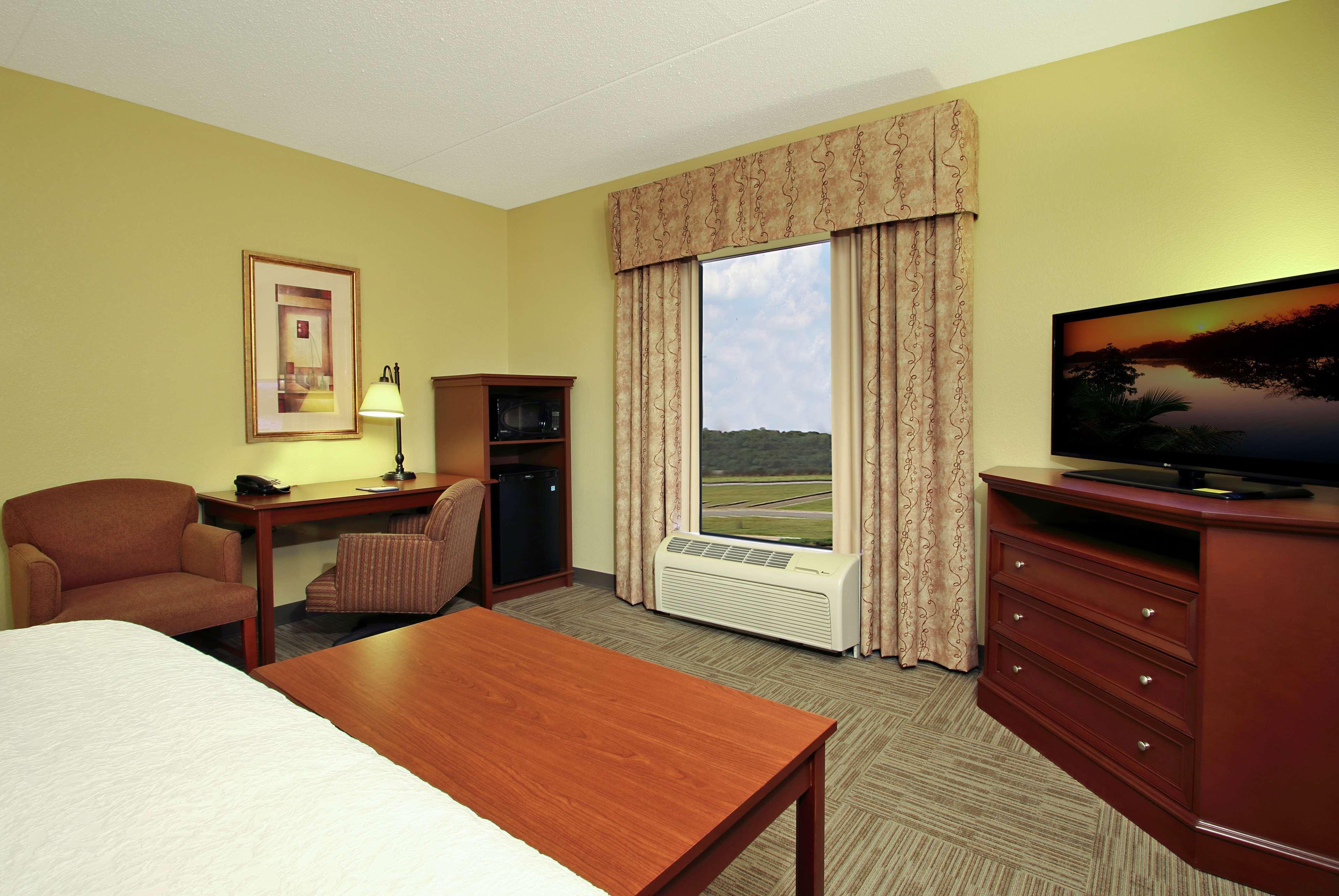 Hampton Inn & Suites Murray Bagian luar foto